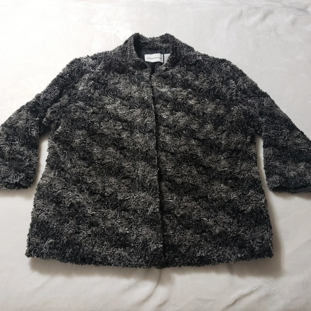 Alfred Dunner Black and Gray Jacket Size 8